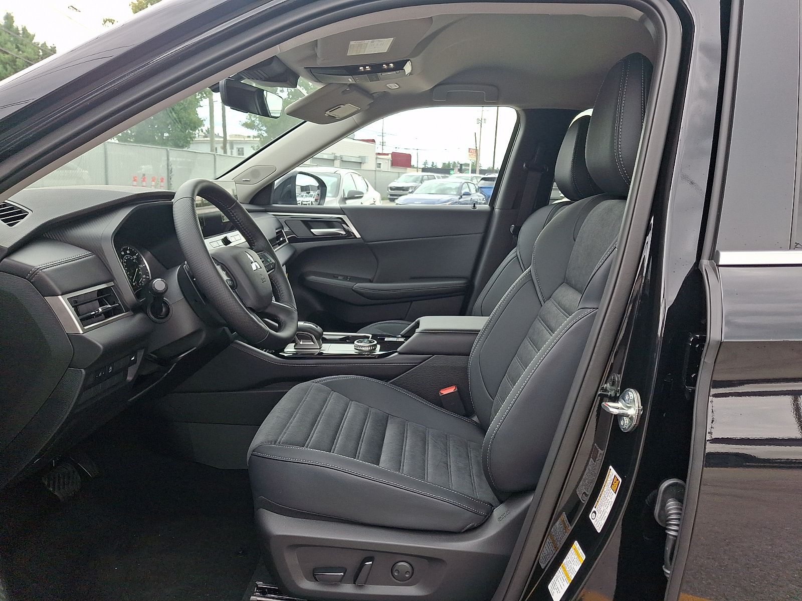 New 2026 Mitsubishi Outlander SUV