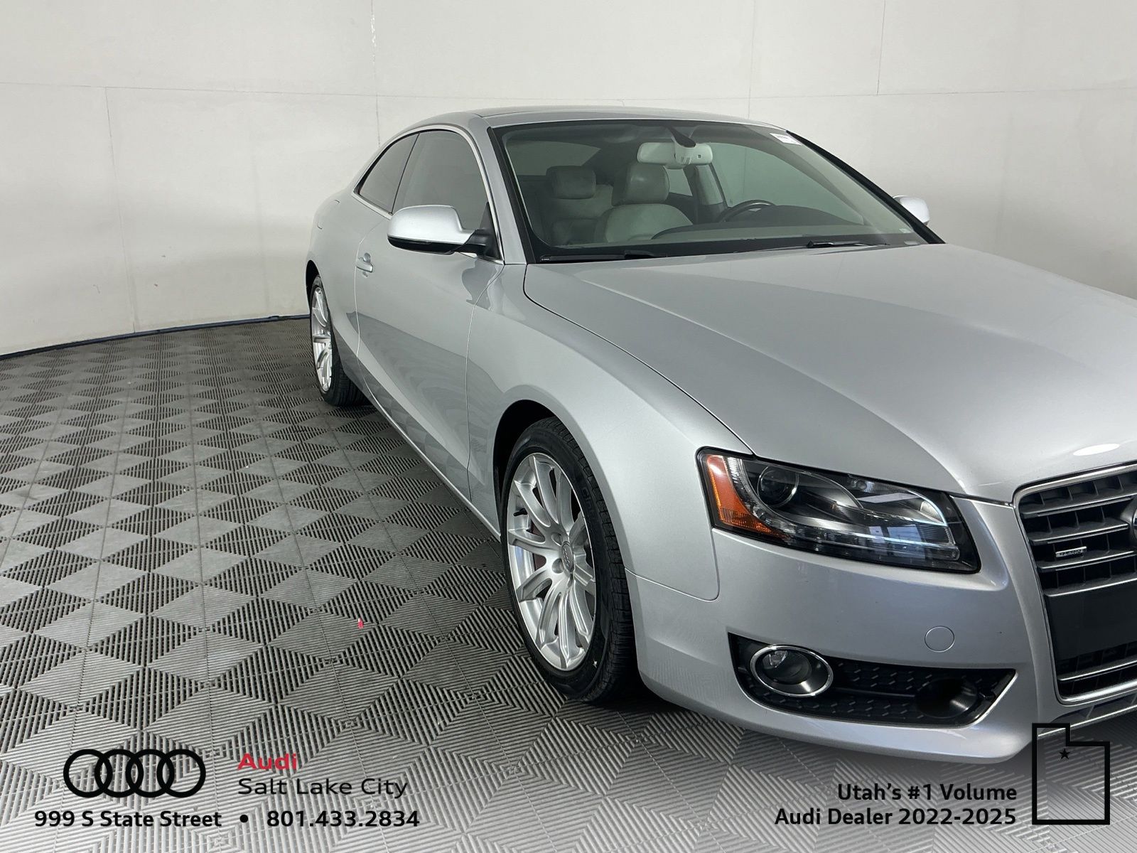2012 Audi A5 2.0T quattro Prestige Coupe AWD