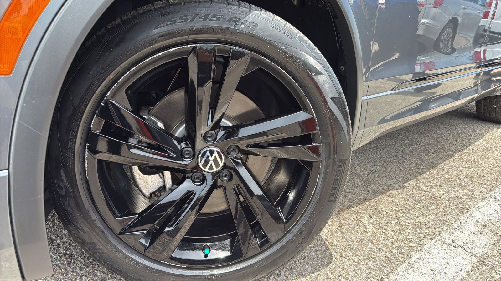 Used Car 2023 Volkswagen Tiguan  2.0t Se R-line Black For Sale Under $25,000 In Austin, Texas