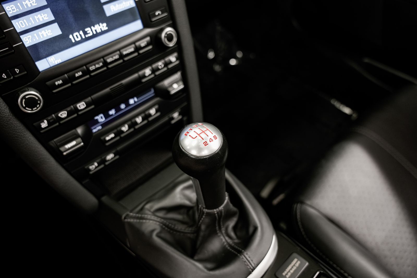 2011 Porsche Boxster Spyder — photo 15