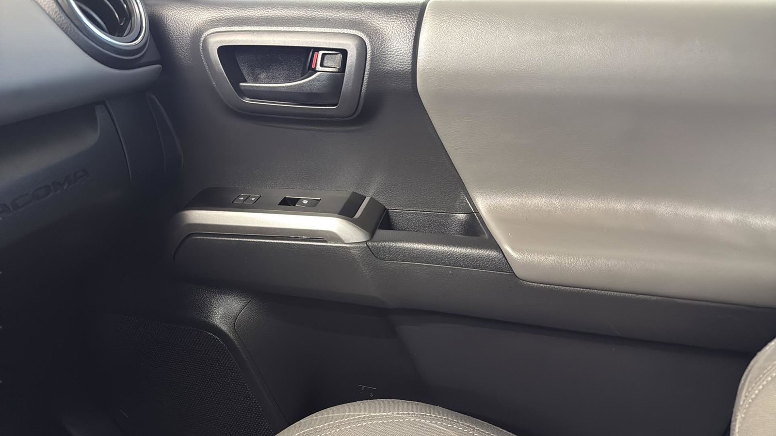 Used Car 2023 Toyota Tacoma  Sr5 For Sale Under $35,000 In Austin, Texas