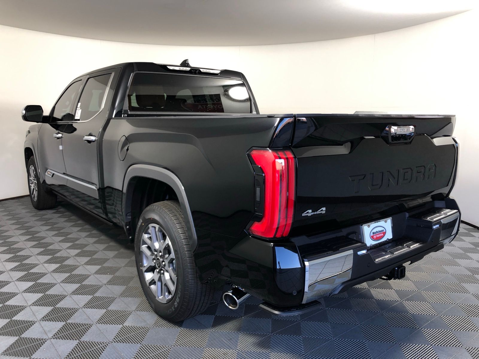 Thumbnail: 2025 Toyota Tundra - 7