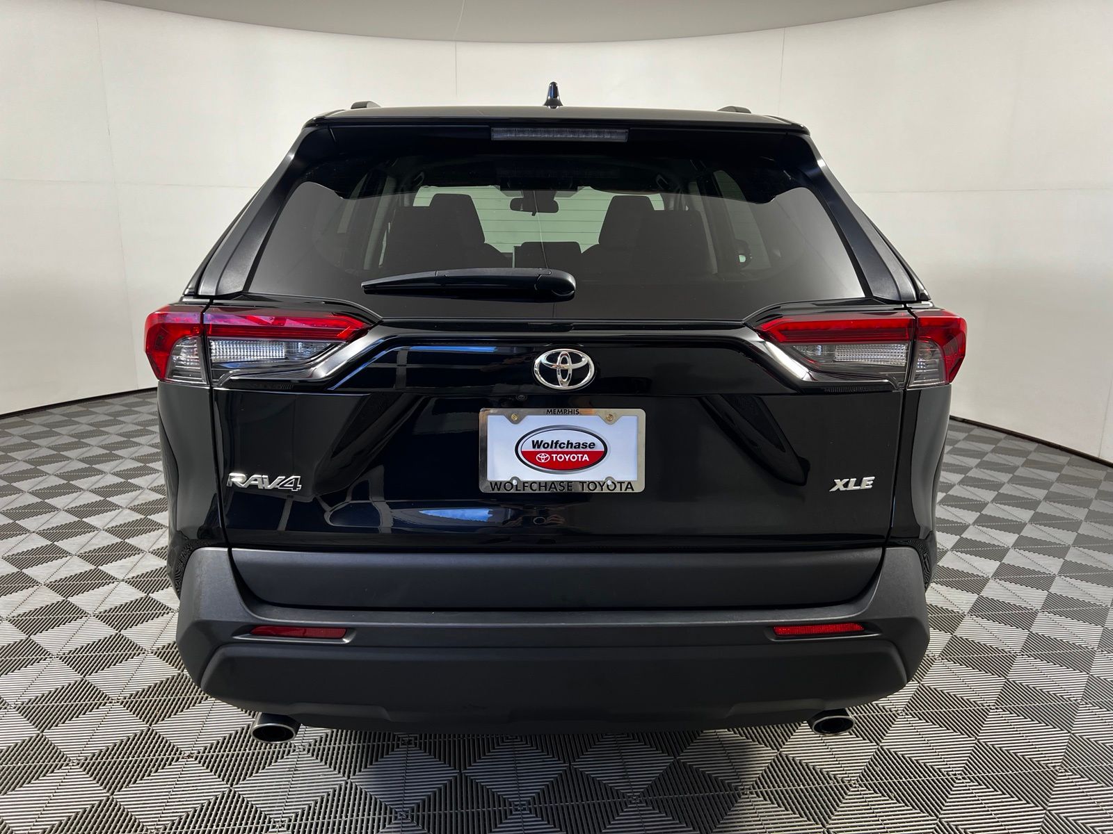 Thumbnail: 2024 Toyota RAV4 - 6