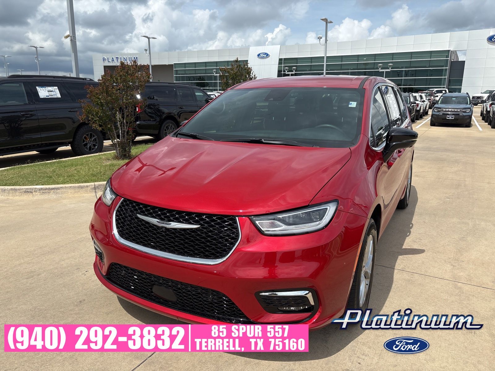 Red Hot Pearlcoat 2025 Chrysler Pacifica Minivan All-Wheel Drive 9-Speed Automatic