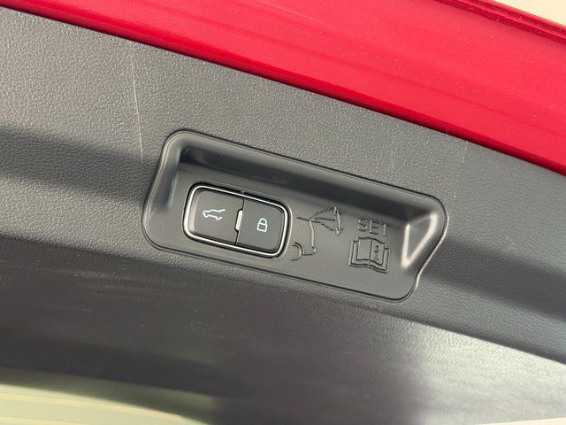 New 2026 Rapid Red Metallic Tinted Clearcoat Ford ST-Line image 18