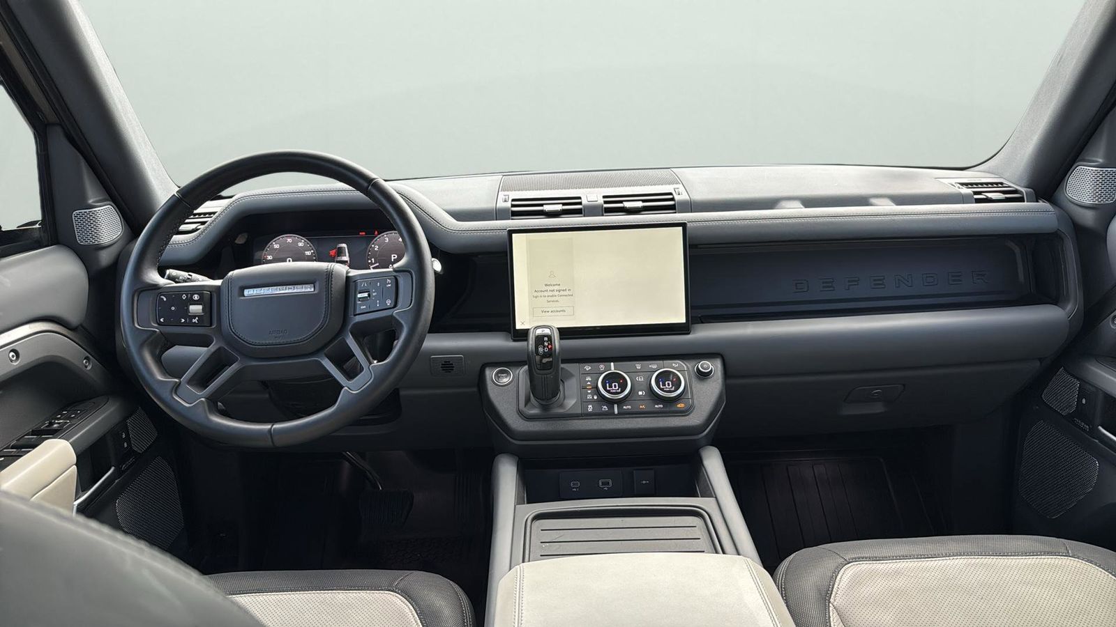 Used Car 2024 Land Rover Defender 130  X-dynamic Se For Sale Under $70,000 In Austin, Texas