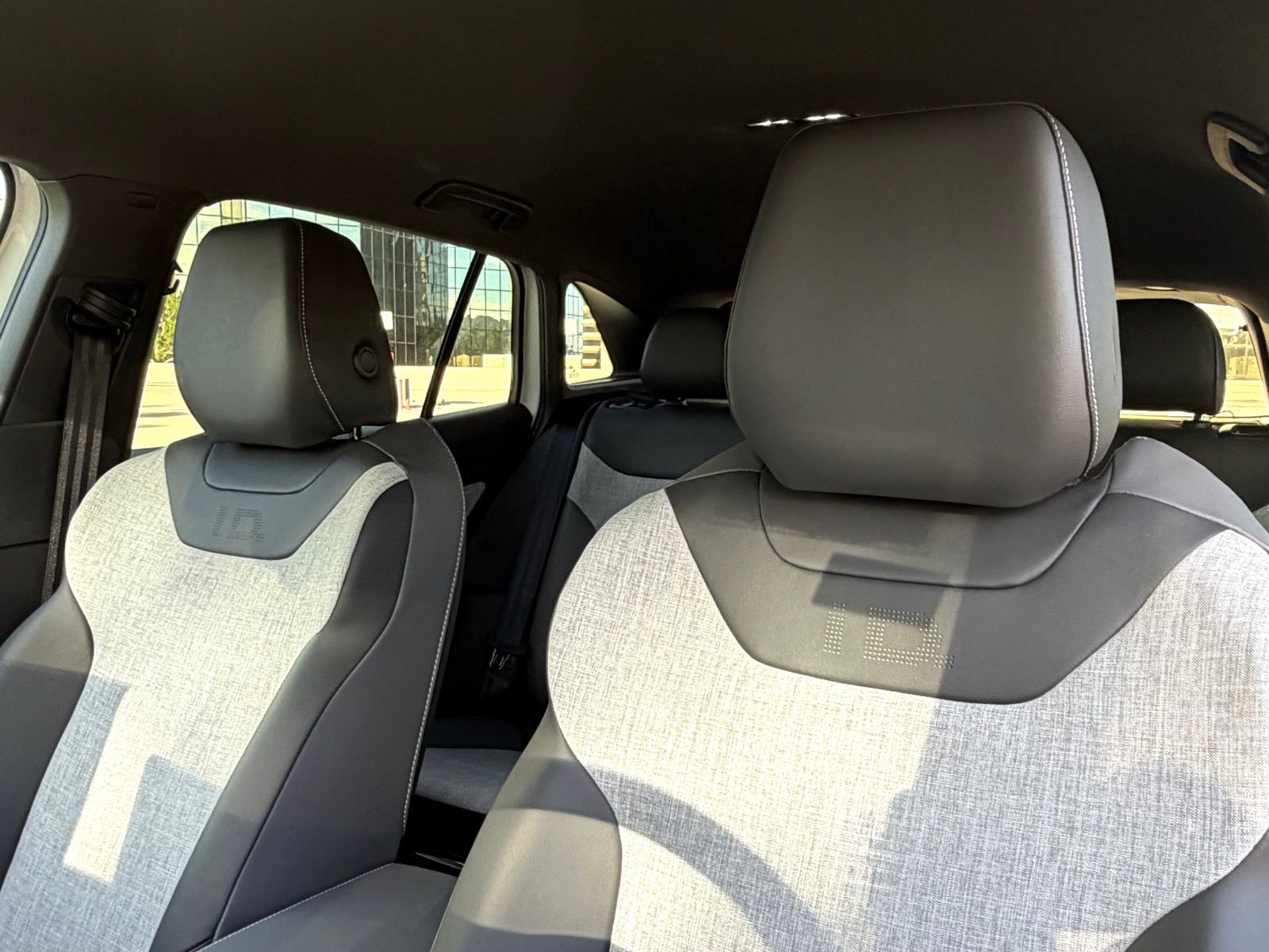 2026 Volkswagen ID.4 PRO - Photo 15