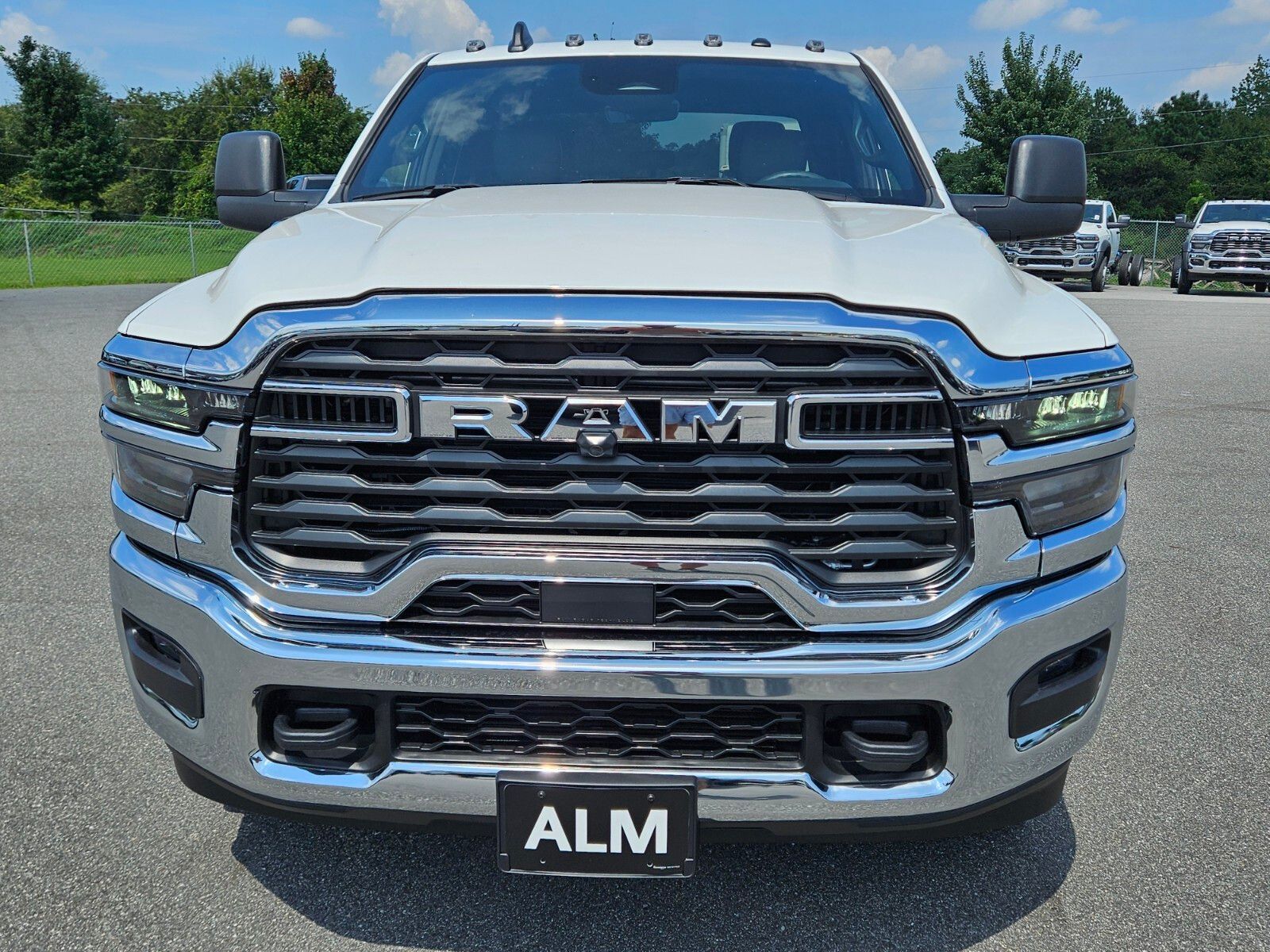 2025 Ram 3500 Tradesman photo 7