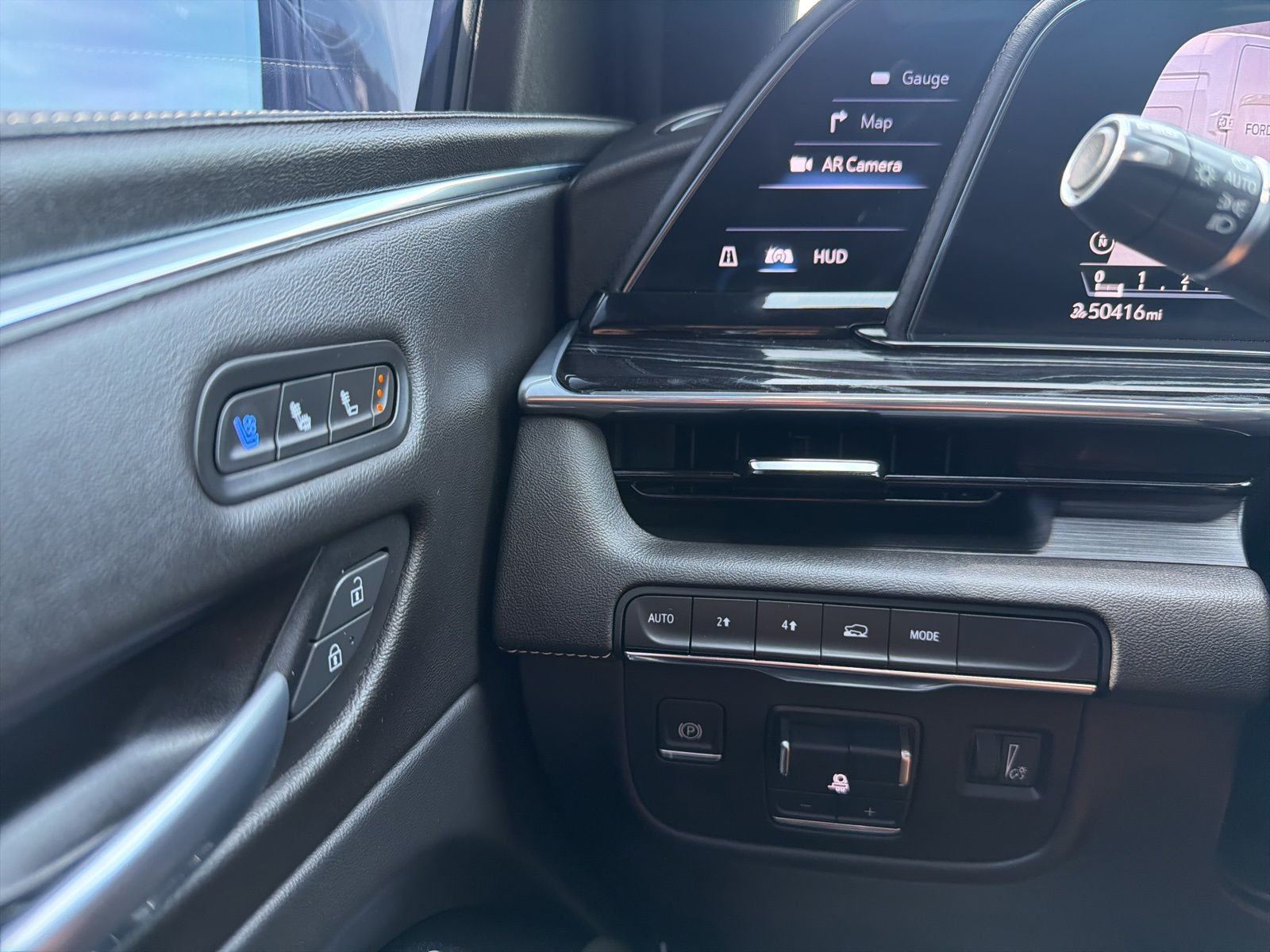 Used 2021 Shadow Cadillac Sport image 23