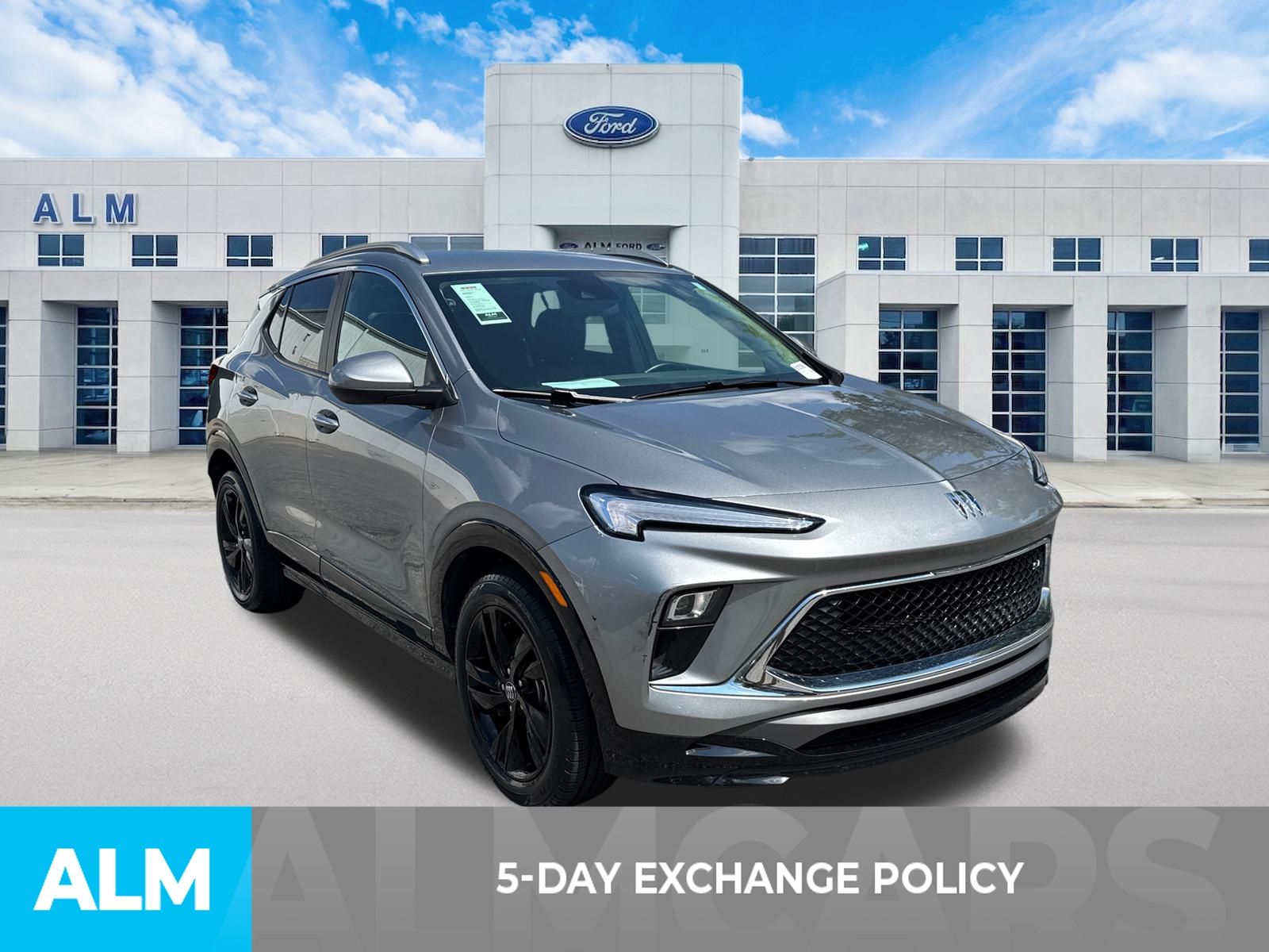 2024 Buick Encore GX Sport Touring photo 4