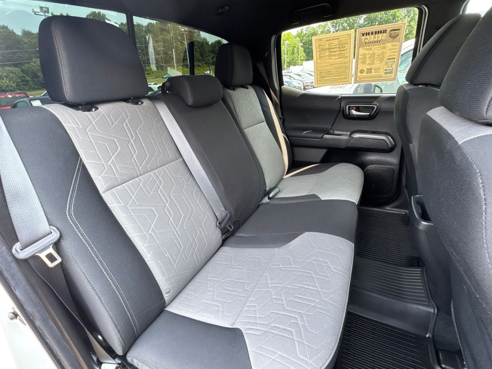 Used 2022 White Toyota TRD Off-Road image 17