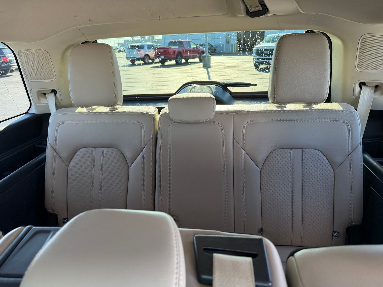 2024 Ford Expedition image 16