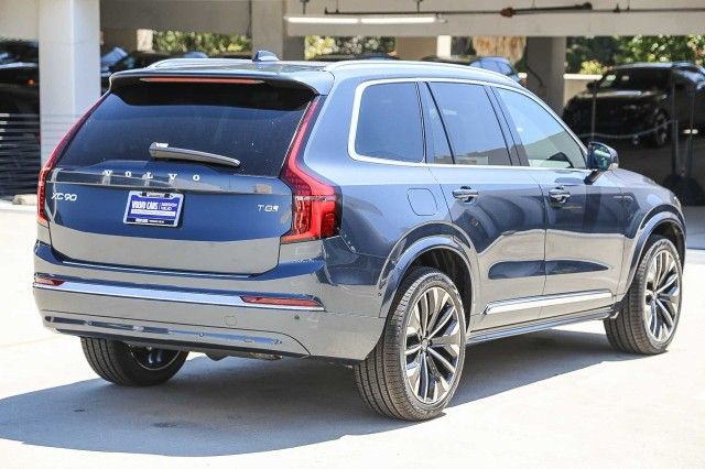 2026 Volvo XC90 Ultra - Photo 8