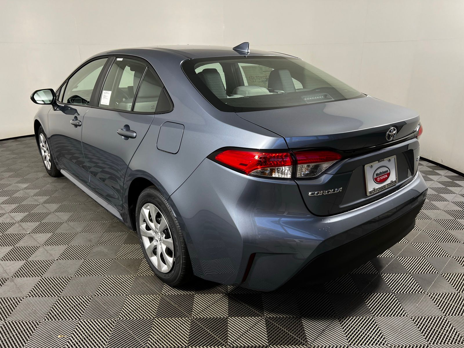 2025 Toyota Corolla LE 7