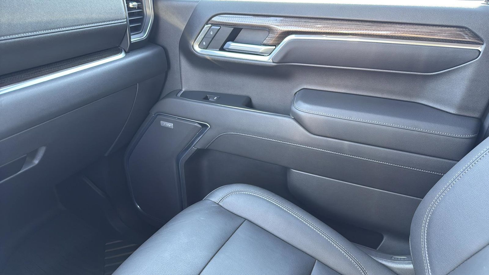 Used Car 2022 Chevrolet Silverado 1500  Lt Trail Boss For Sale Under $50,000 In Austin, Texas
