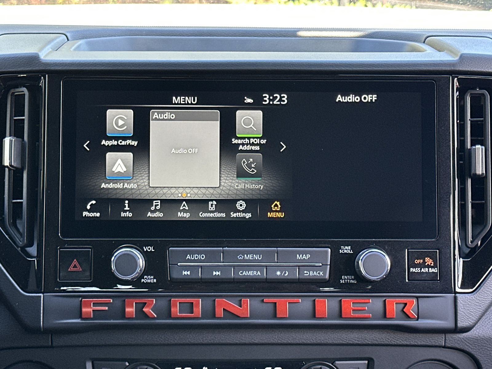 2026 Nissan Frontier PRO-X photo 3