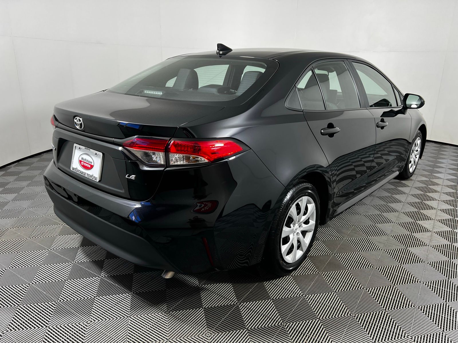 Thumbnail: 2024 Toyota Corolla - 5