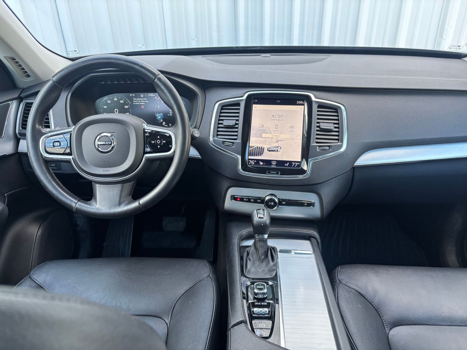 Used Car 2017 Volvo Xc90  T6 Momentum For Sale Under $20,000 In Austin, Texas