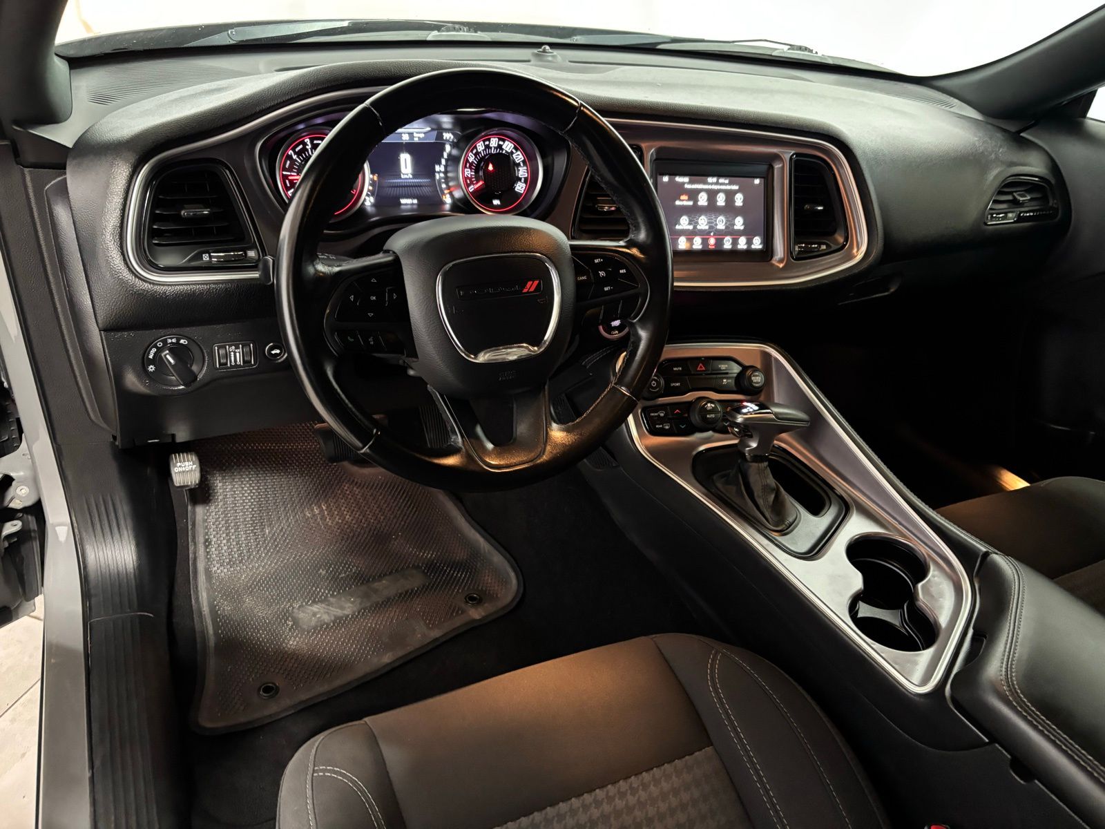 Used Car 2019 Dodge Challenger  Sxt For Sale Under $20,000 In Austin, Texas