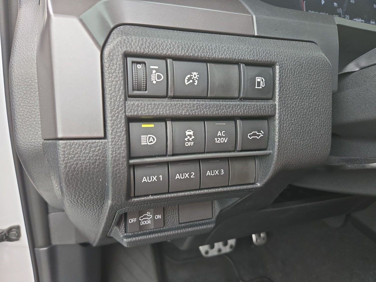 2026 Toyota Tacoma TRD Sport - Photo 43