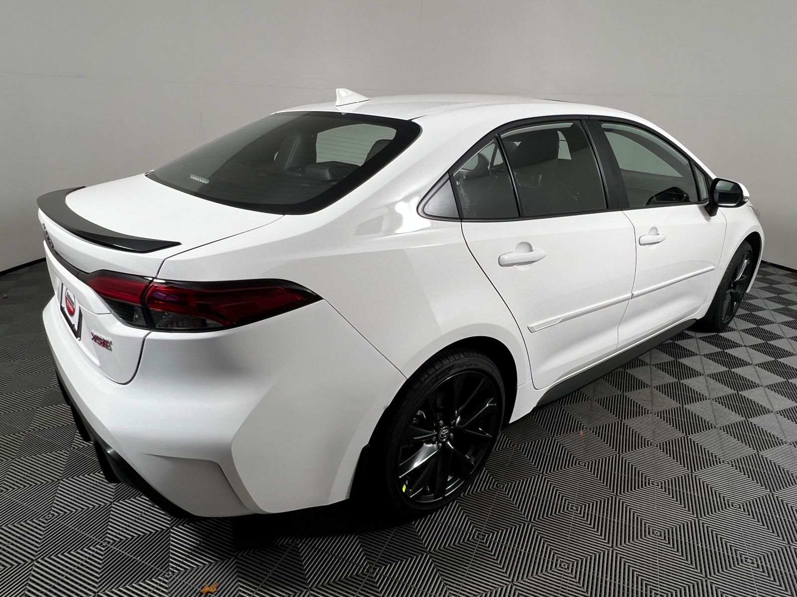 Thumbnail: 2026 Toyota Corolla - 4