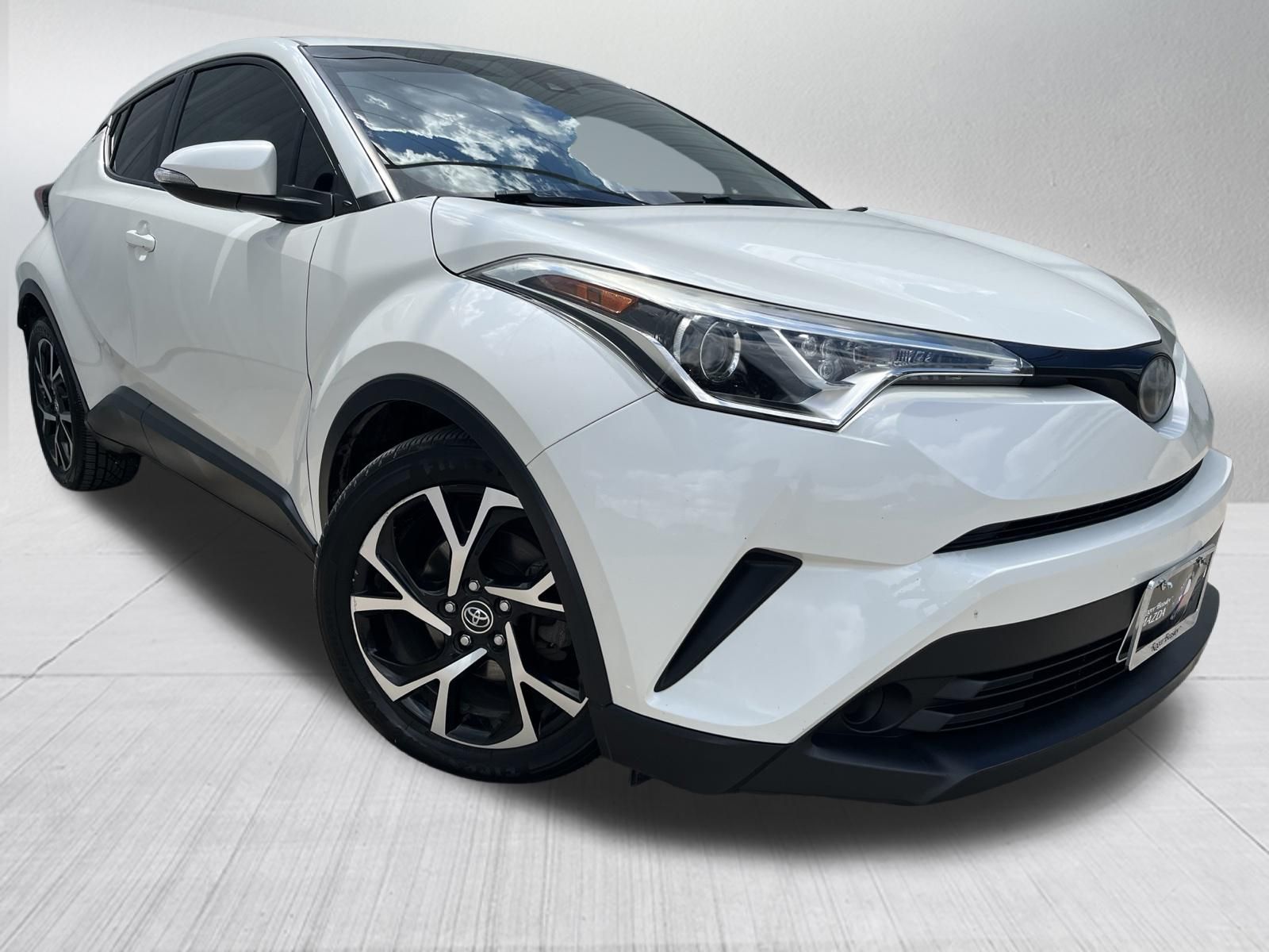 Used Car 2018 Toyota C-hr  Xle For Sale Under $15,000 In Austin, Texas