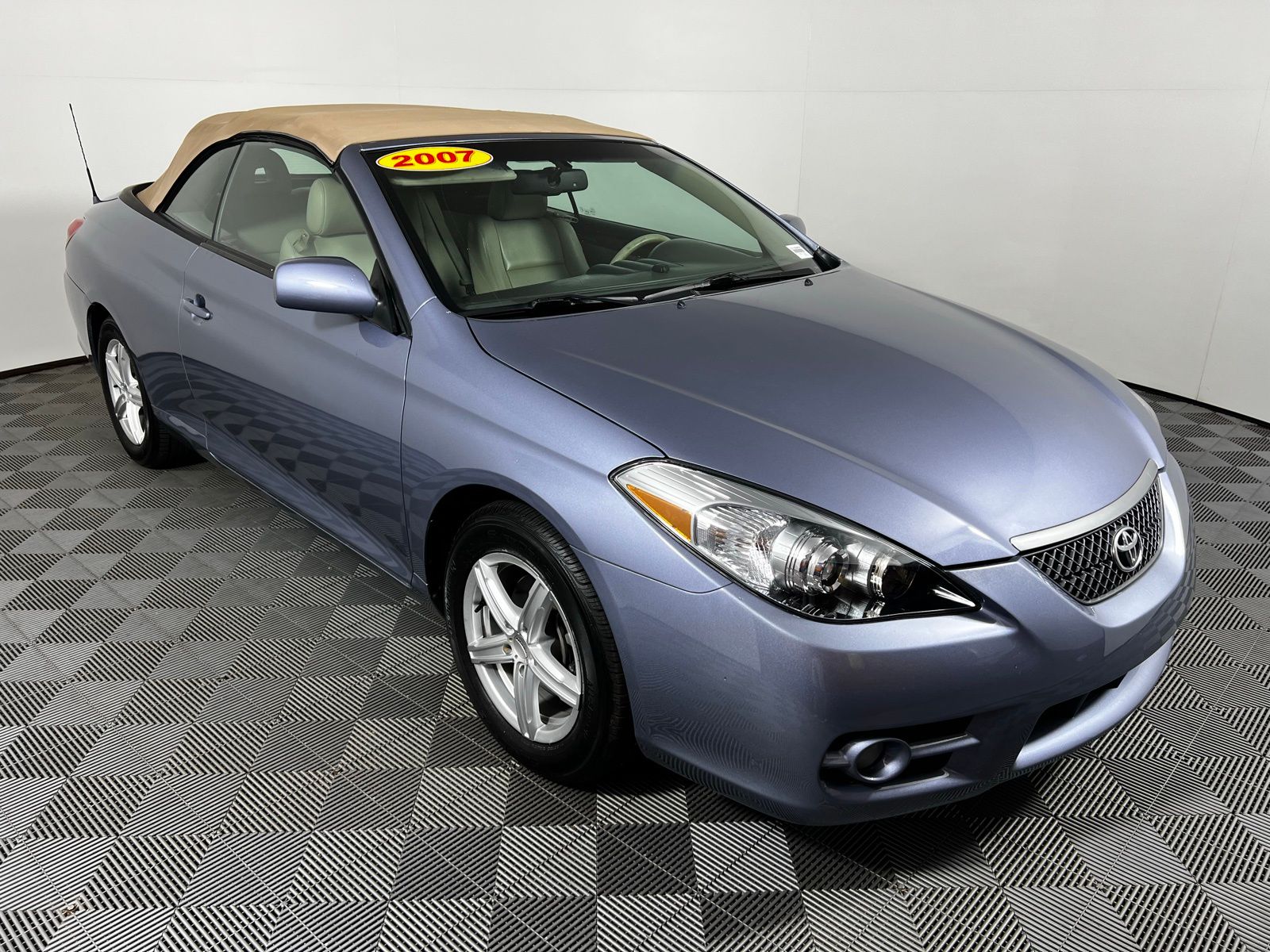Thumbnail: 2007 Toyota Camry Solara - 3