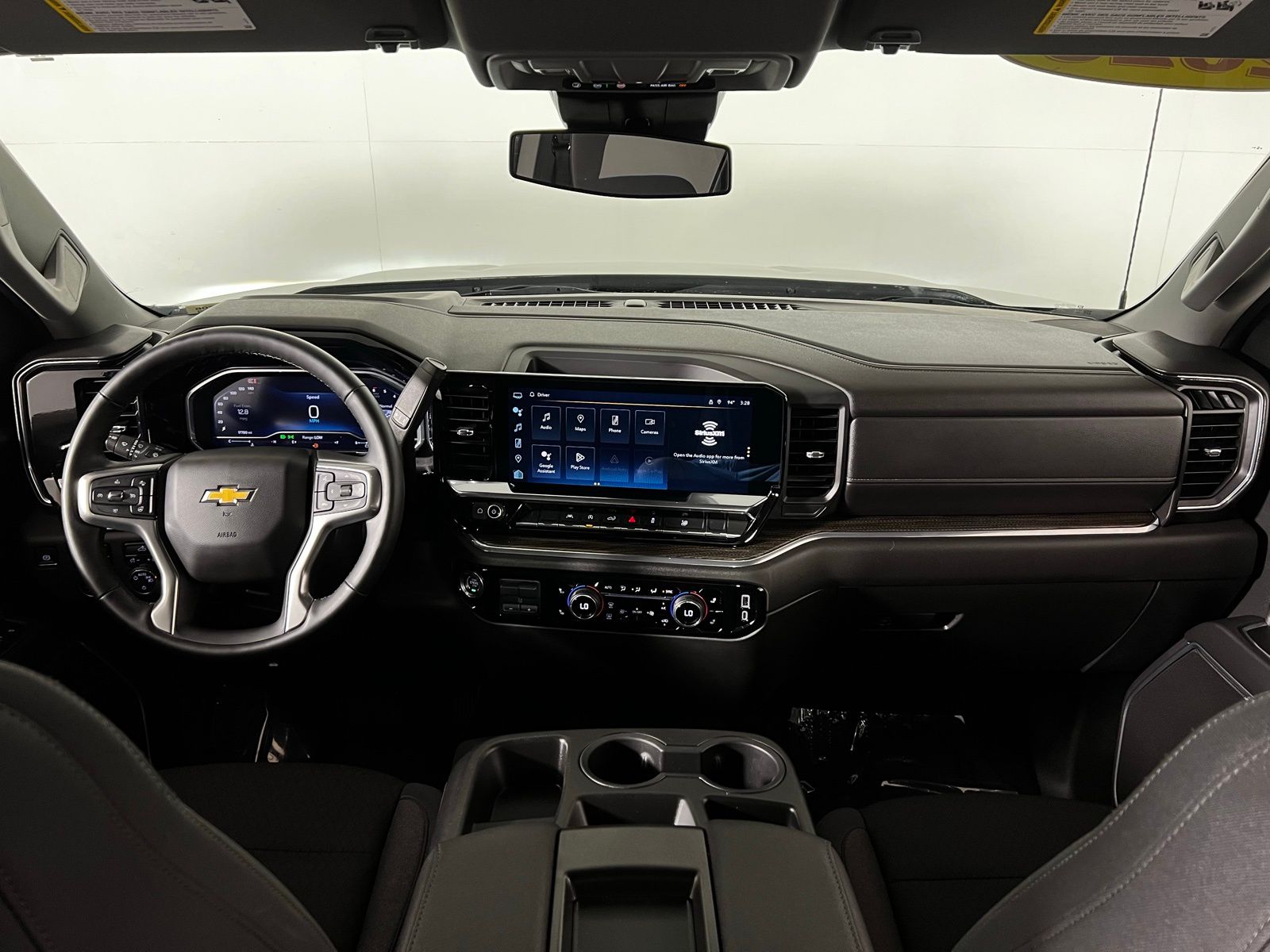 Thumbnail: 2025 Chevrolet Silverado 1500 - 3