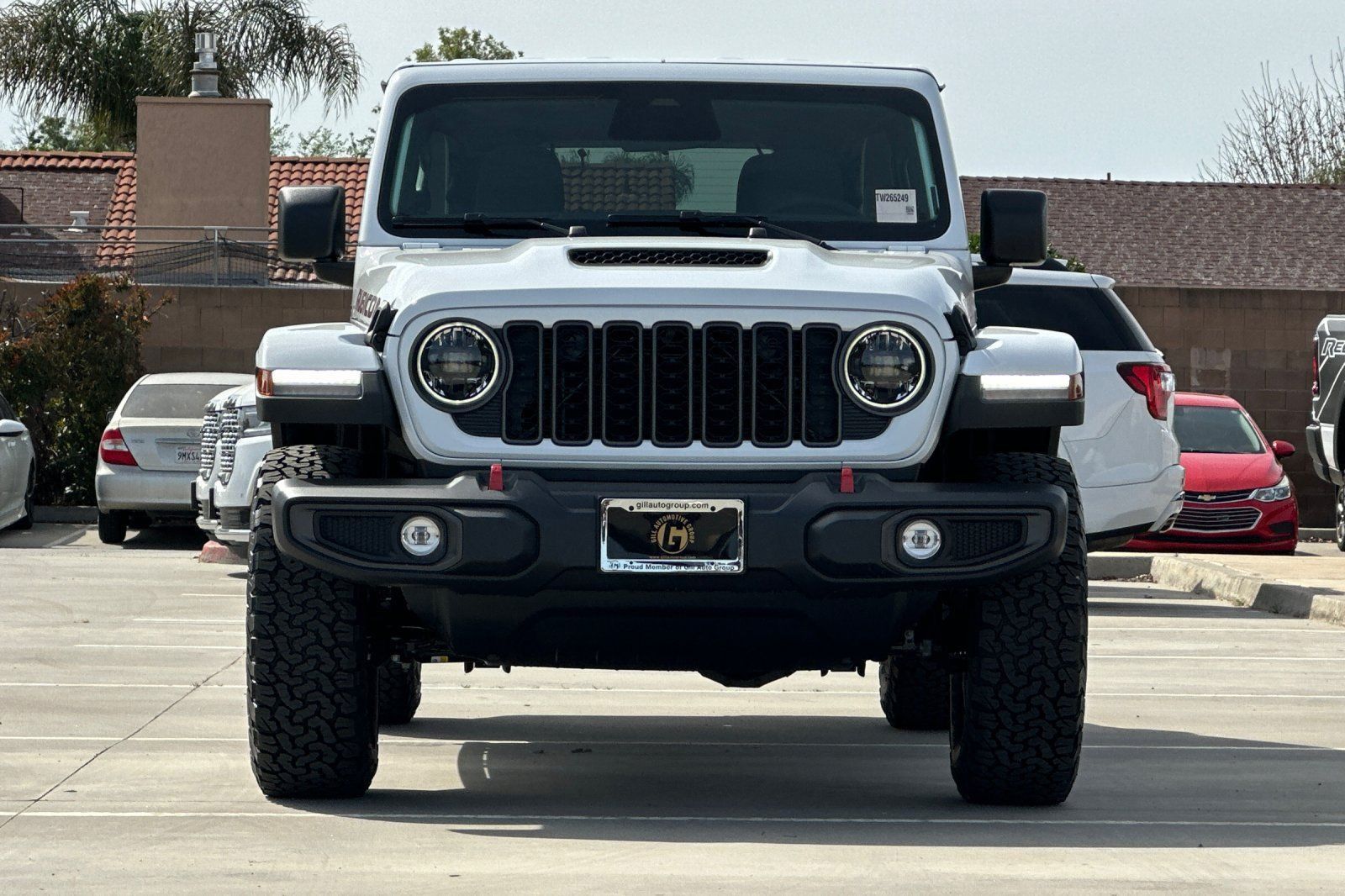New Bright White Clearcoat 2026 Jeep Rubicon for Sale in Madera