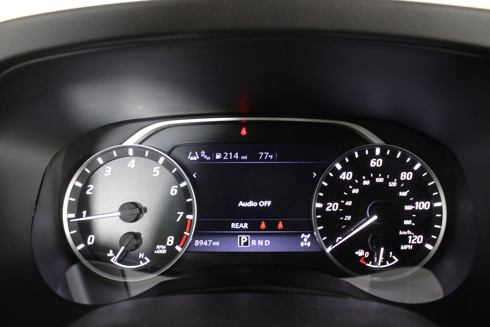 Used 2025 Gray Nissan SV image 18