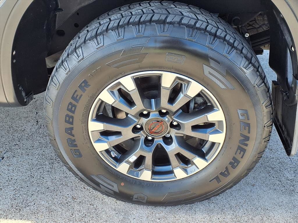 2024 Nissan Titan PRO-4X - 9