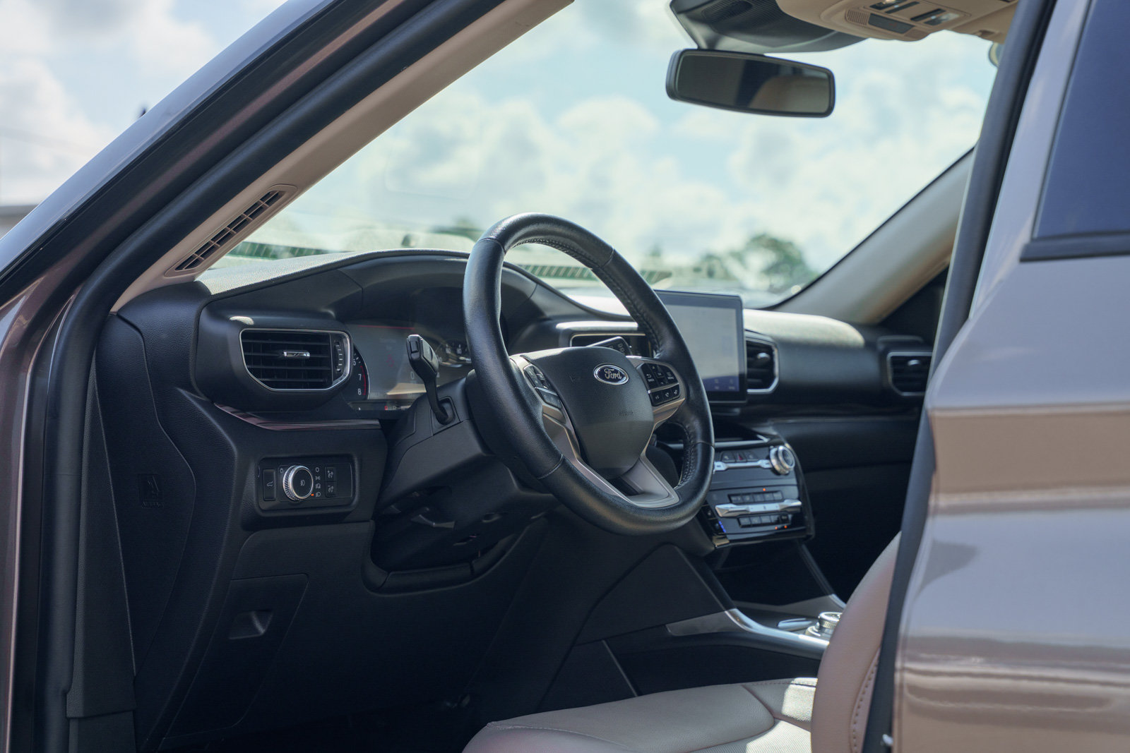 Used 2021 Ford Explorer SUV