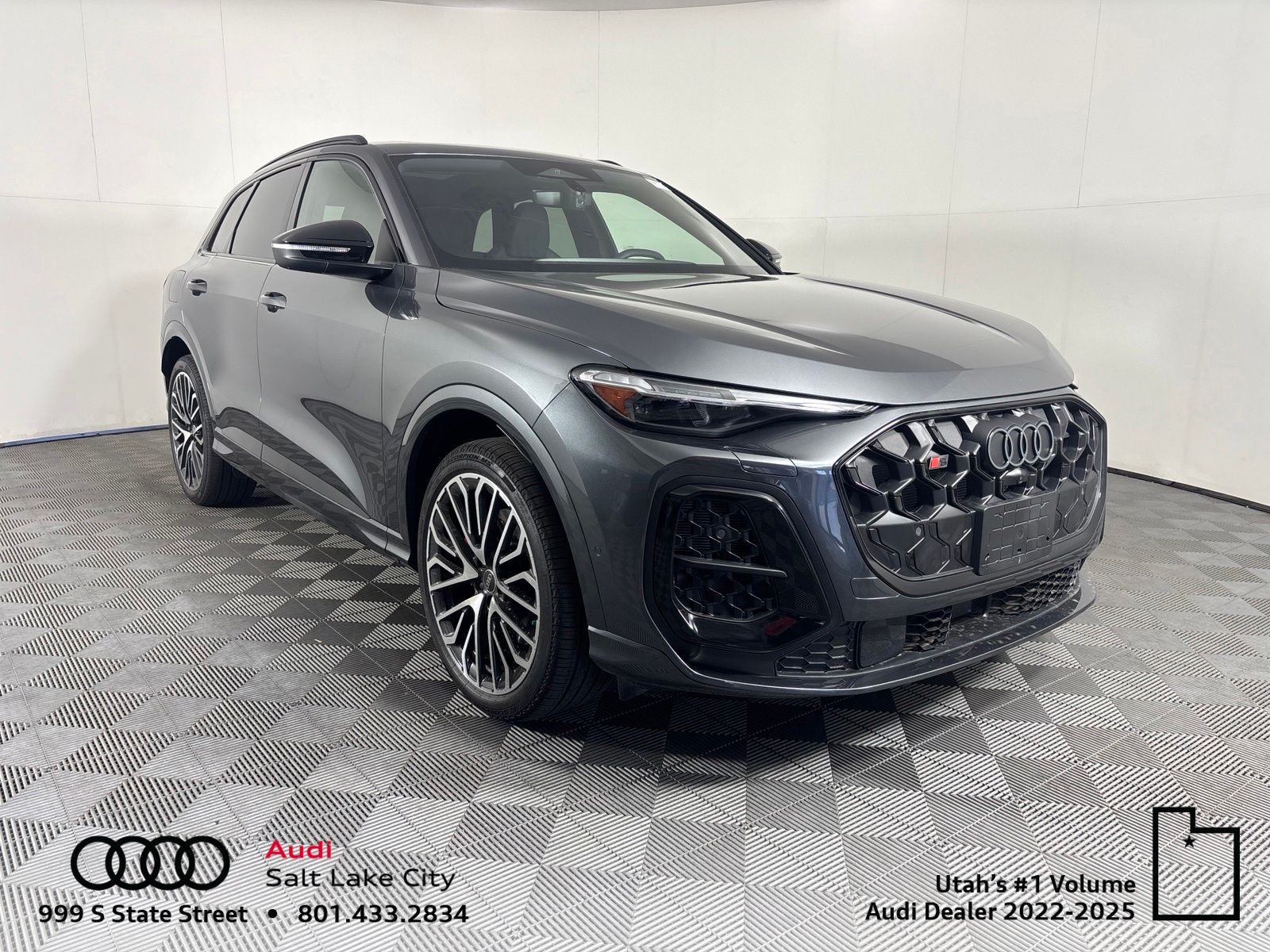 Daytona Gray Metallic 2026 Audi SQ5 SUV / Crossover All-Wheel Drive 7-Speed Automatic