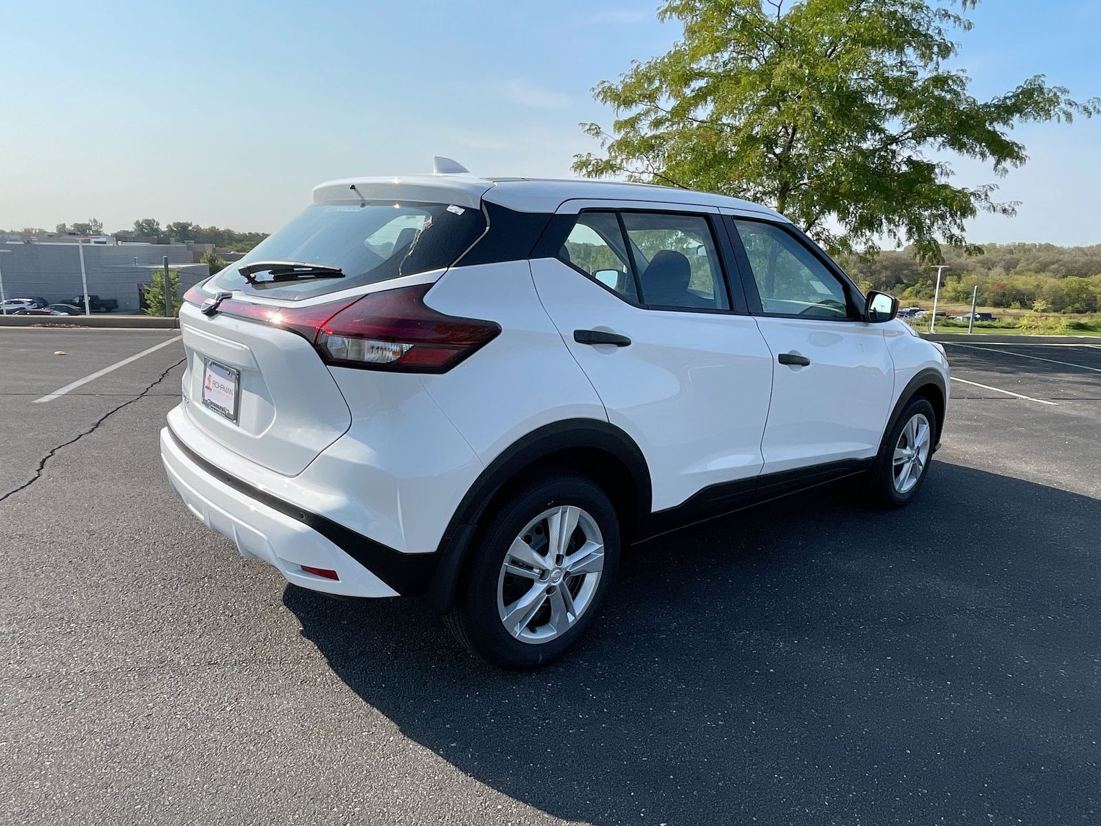 2024 Nissan Kicks S 35