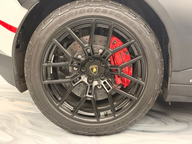 Used 2024 Lamborghini Huracan Sterrato Coupe