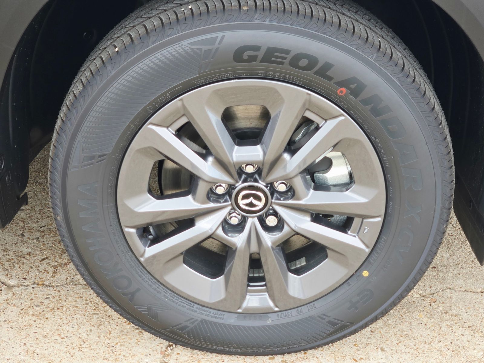 View vehicle photo 7