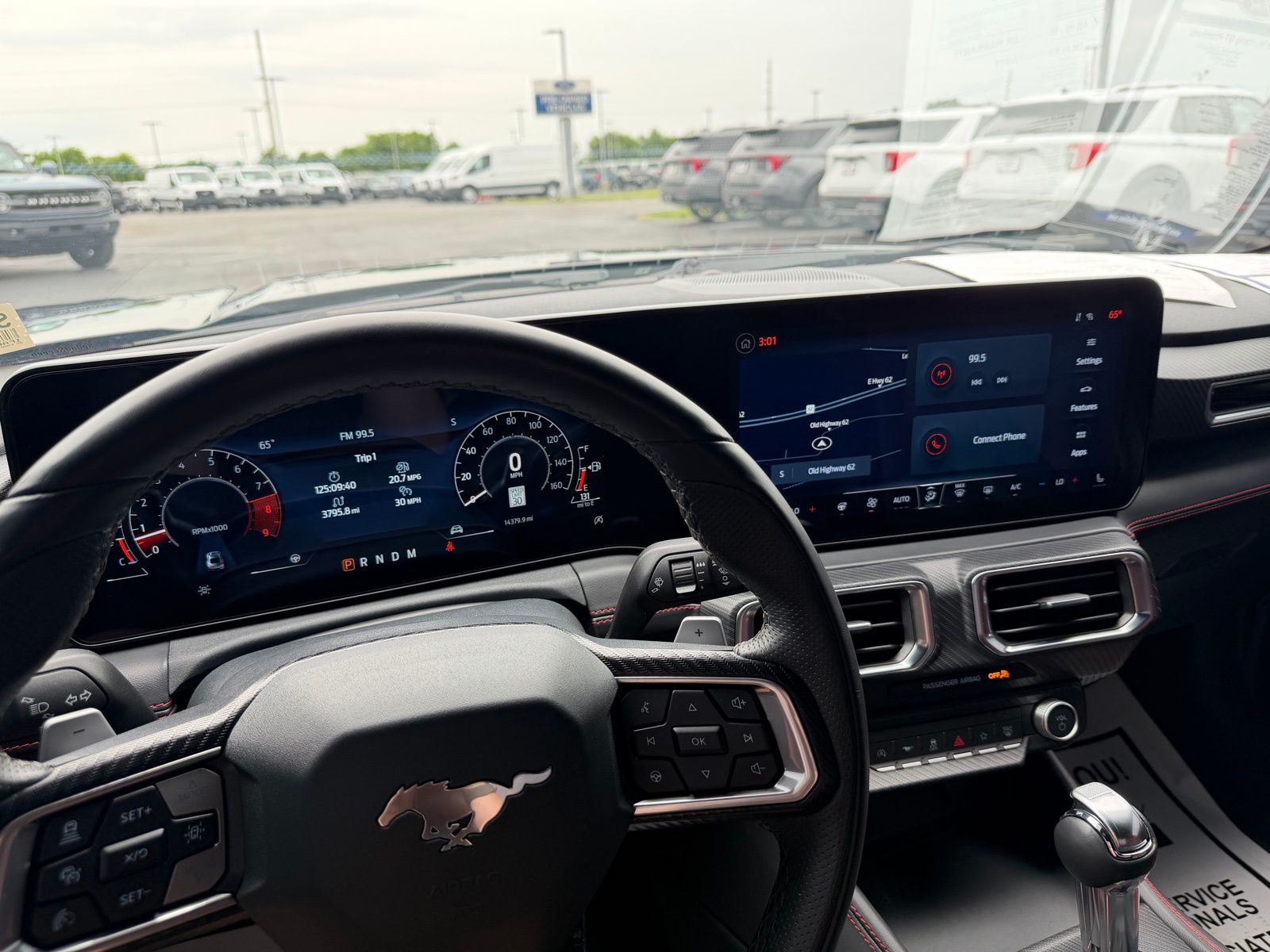 2025 Ford Mustang image 15