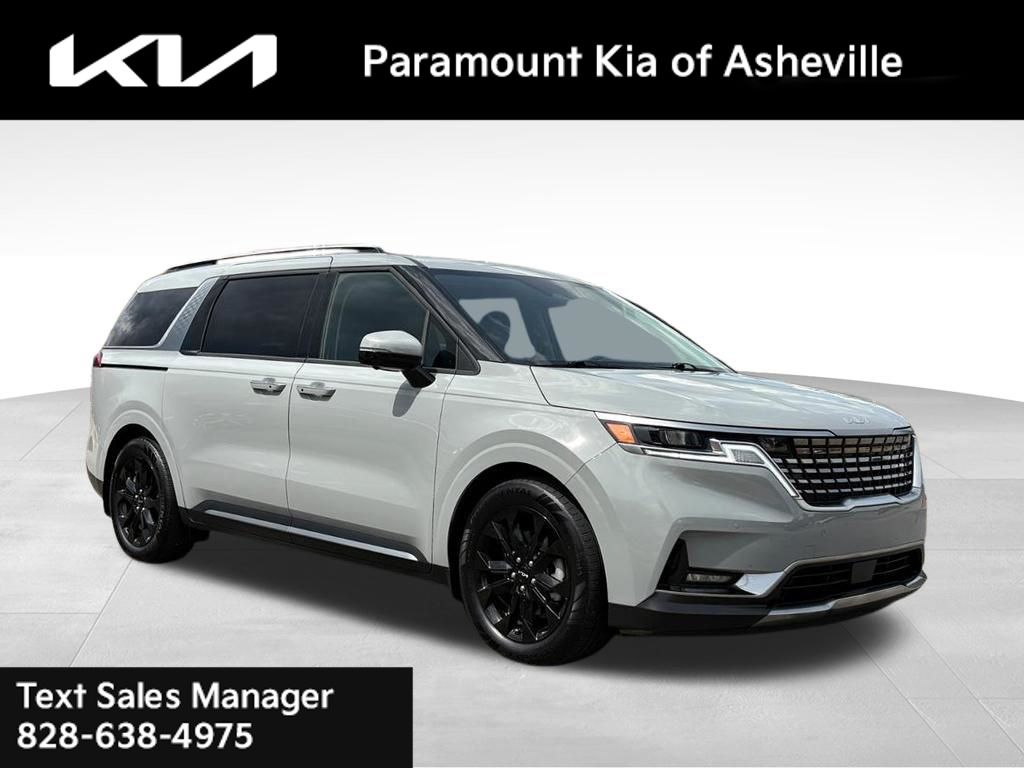 Ceramic Silver 2024 Kia Carnival SX FWD Minivan Front-Wheel Drive 8-Speed Automatic