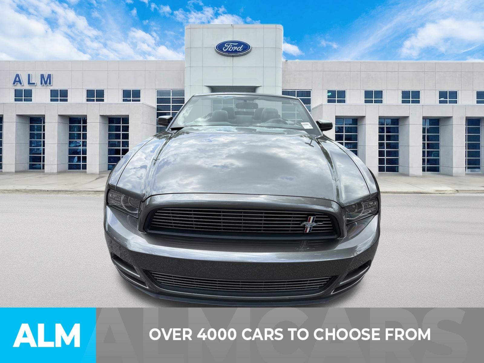 Used 2014 Gray Ford V6 Premium image 2