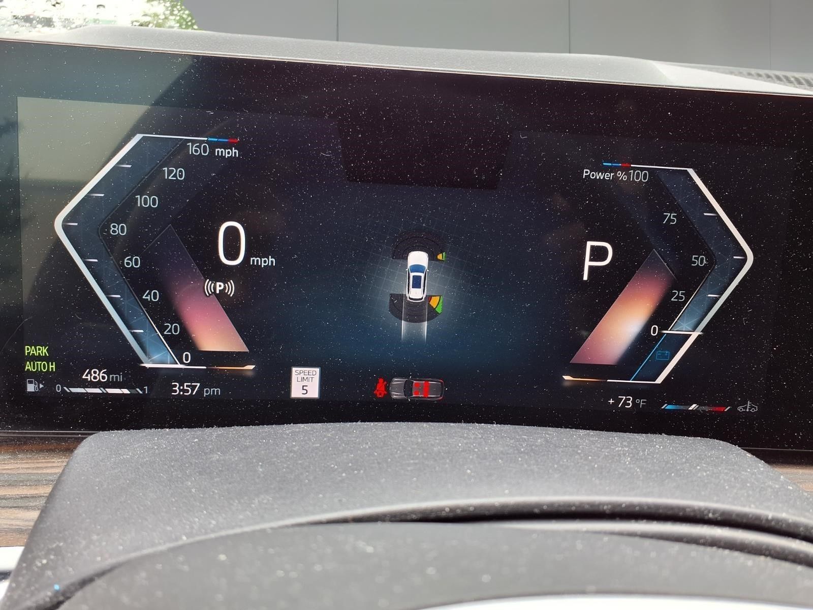 2025 BMW X5 sDrive40i White at DeMontrond Auto Country