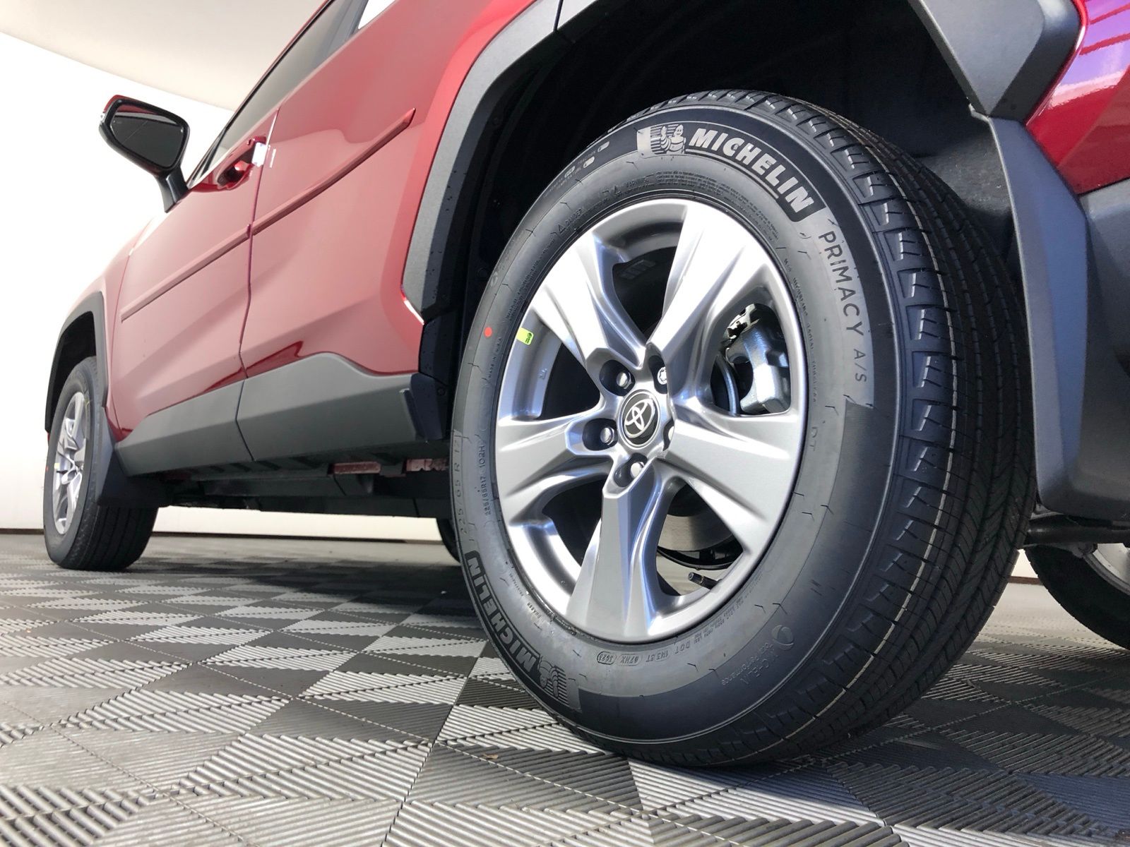 Thumbnail: 2025 Toyota RAV4 - 23