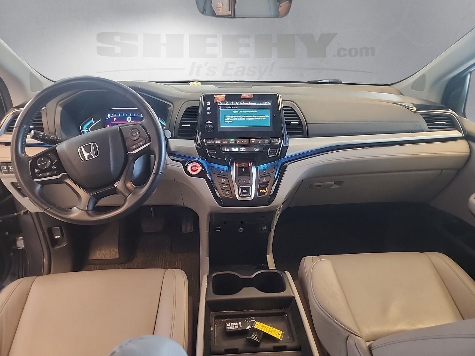Used 2022  Honda Touring image 3