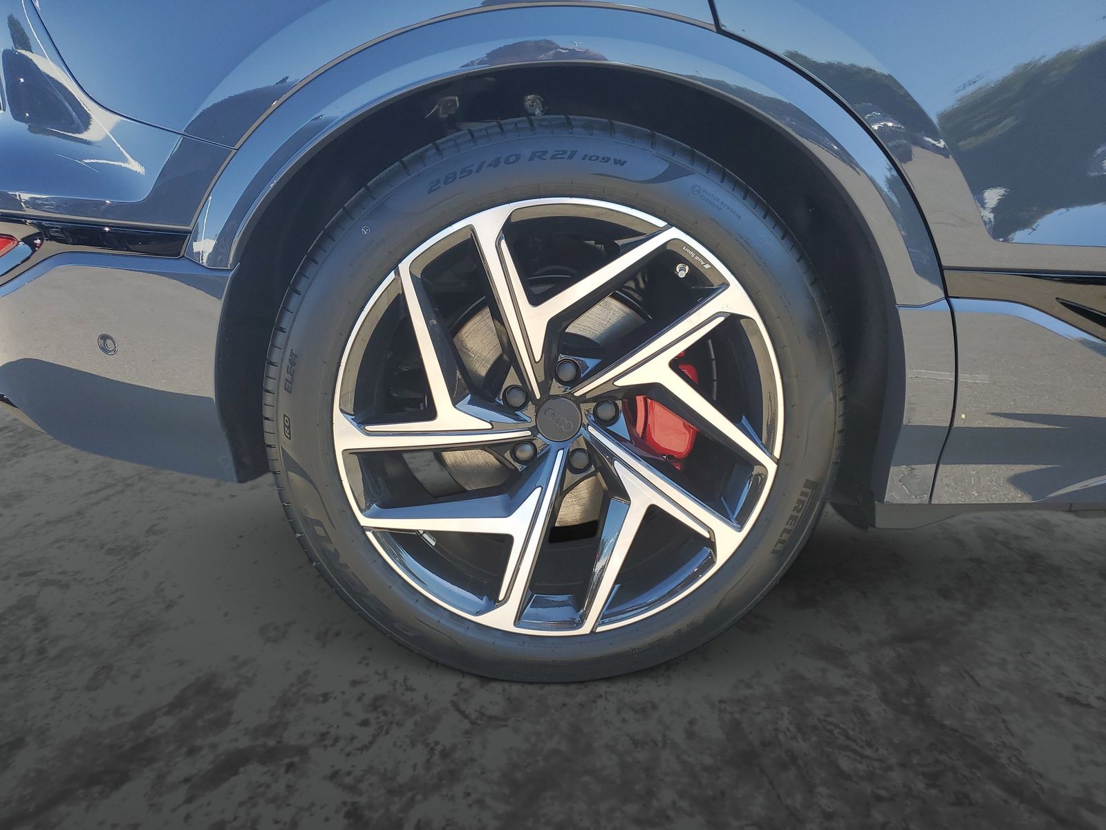Vehicle photo