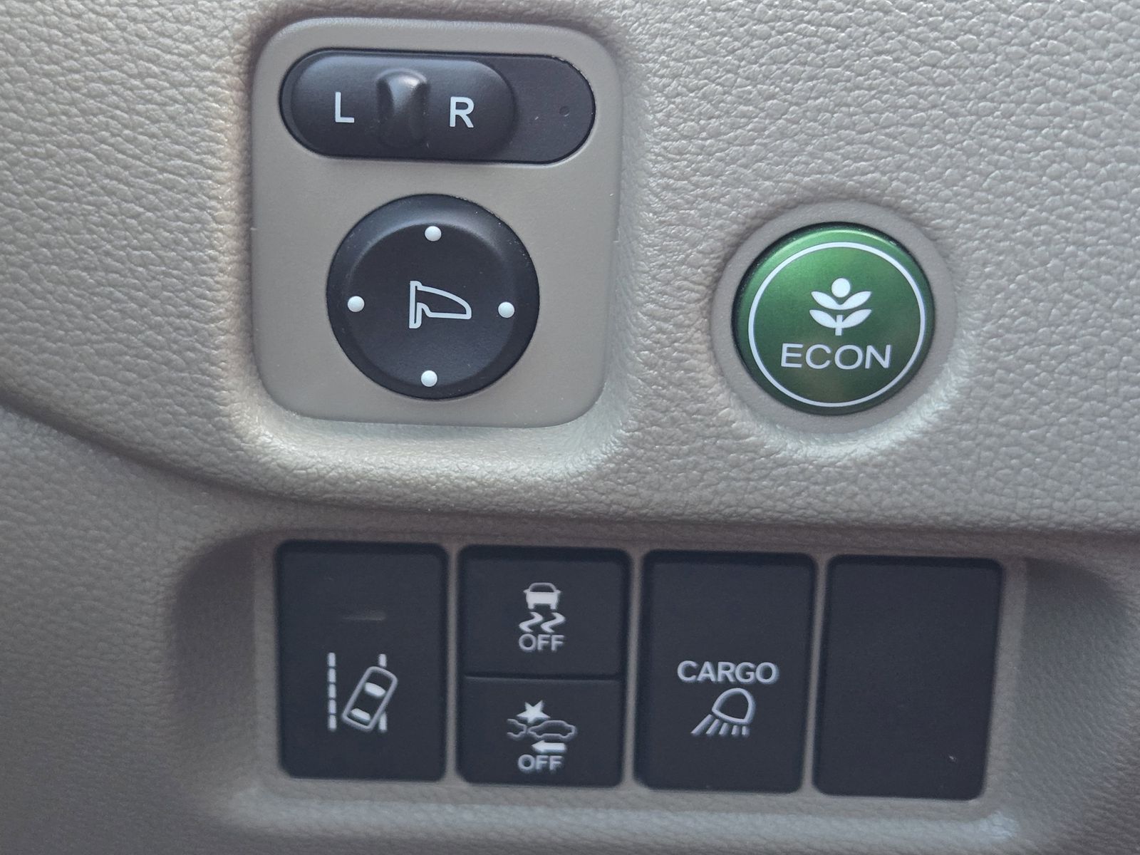 2022 Honda Ridgeline RTL White at AutoSavvy Houston Southwest