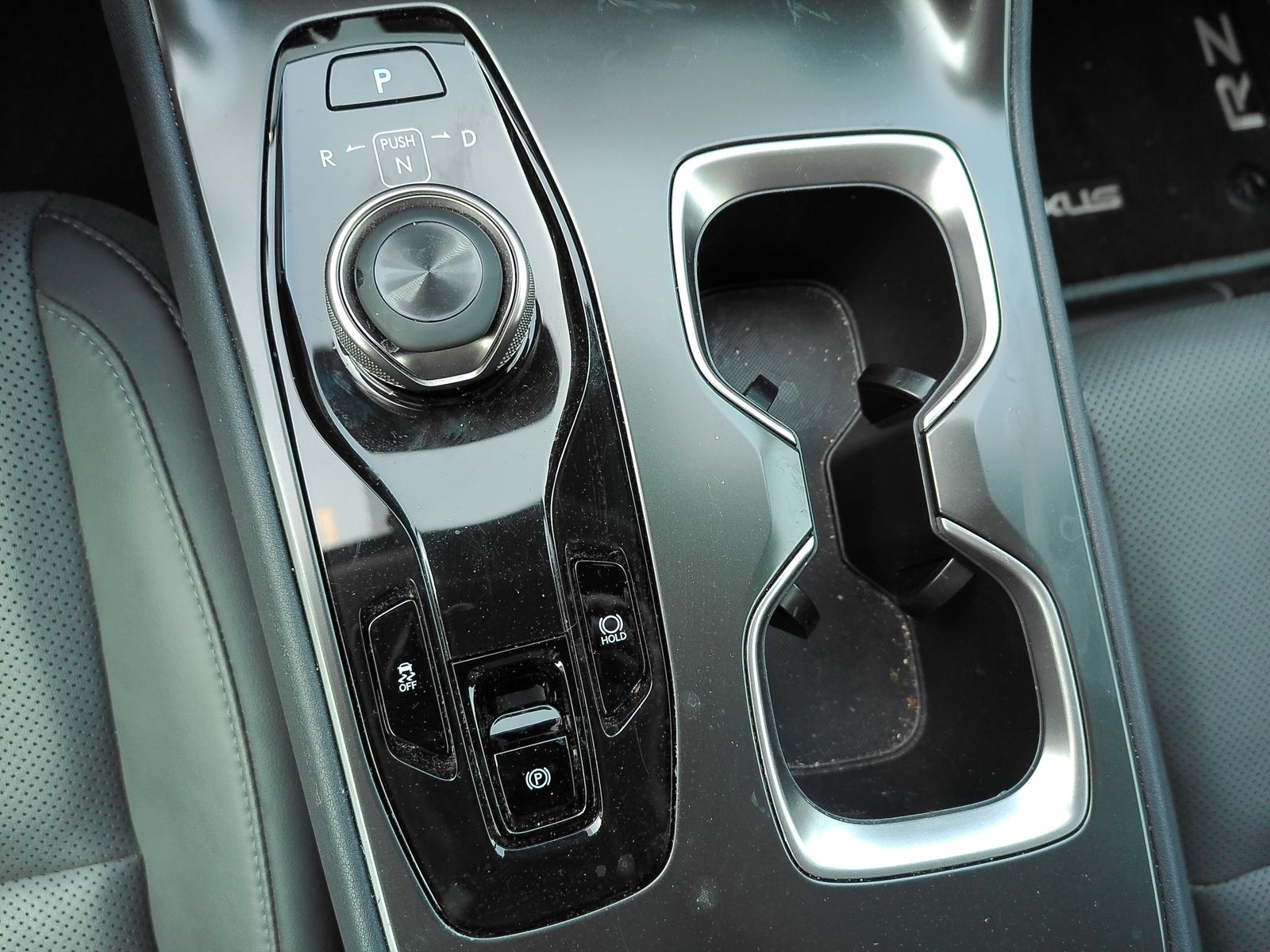 Used 2024 White Lexus 300e Premium image 19