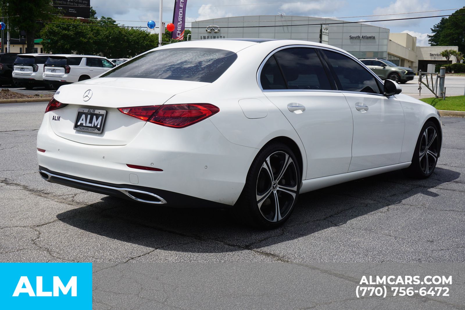 Used 2023  Mercedes-Benz C 300 image 7