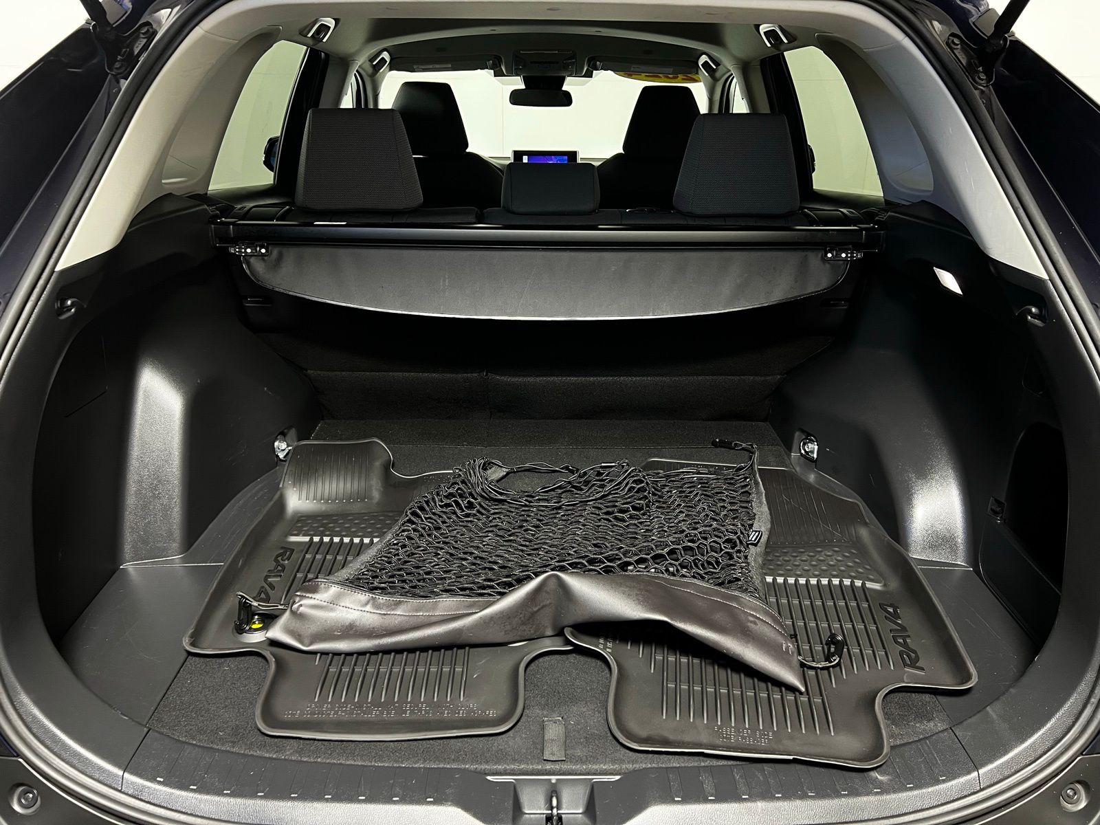 Thumbnail: 2024 Toyota RAV4 - 24