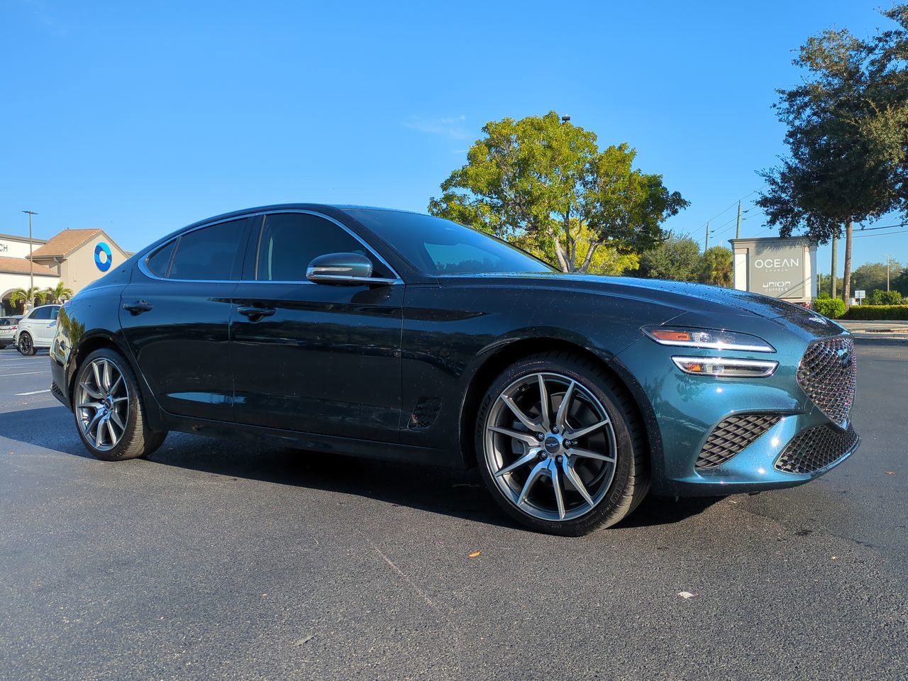 Genesis G70 3.3T RWD