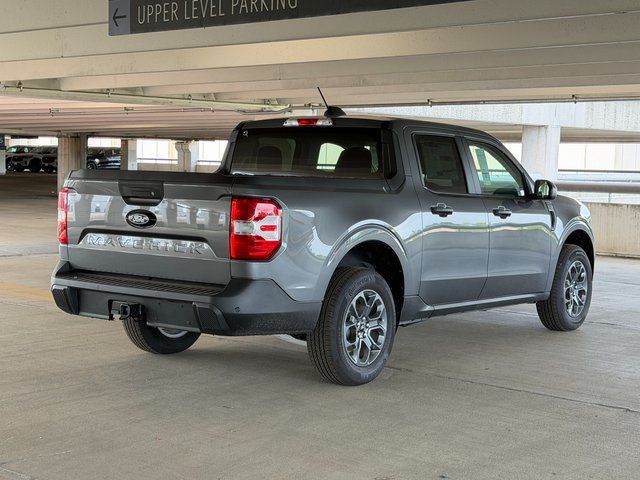 New 2025 Carbonized Gray Metallic Ford XLT image 6