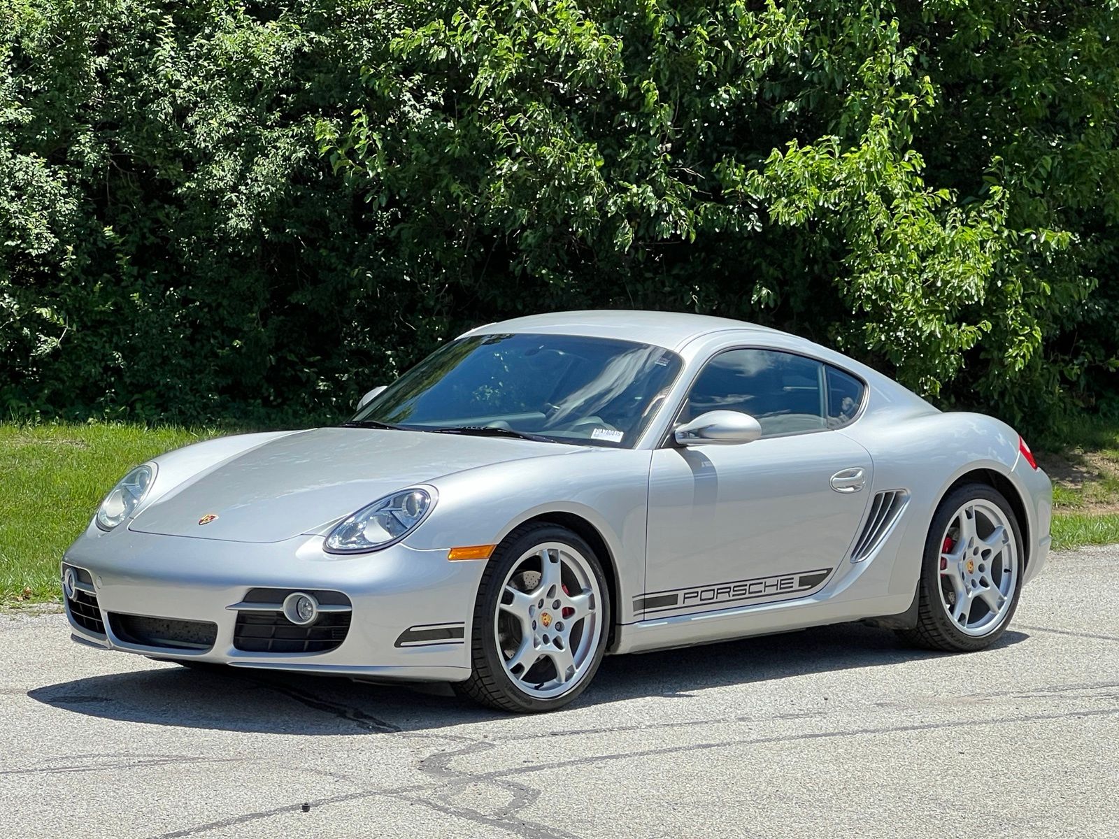 Arctic Silver Metallic 2007 Porsche Cayman Coupe Rear-Wheel Drive 6-Speed Manual Overdrive